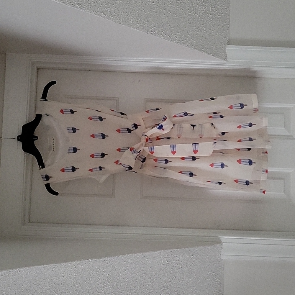 Cream bomb pop dress